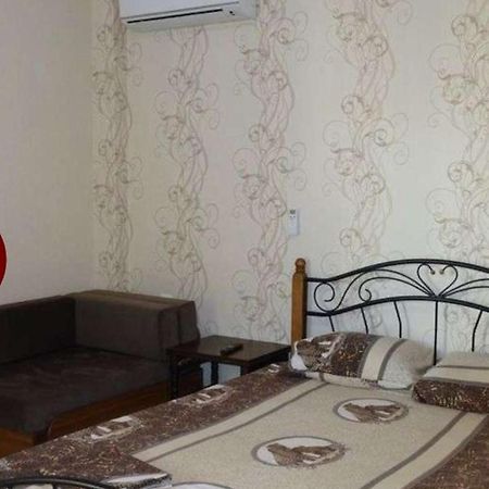 White House Hotel Gagra Ngoại thất bức ảnh