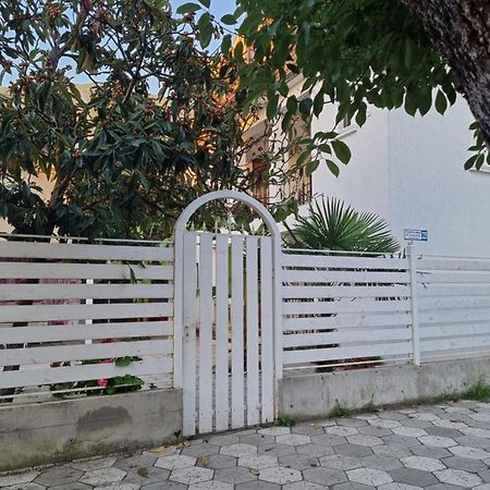 White House Hotel Gagra Ngoại thất bức ảnh