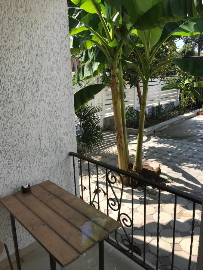 White House Hotel Gagra Ngoại thất bức ảnh