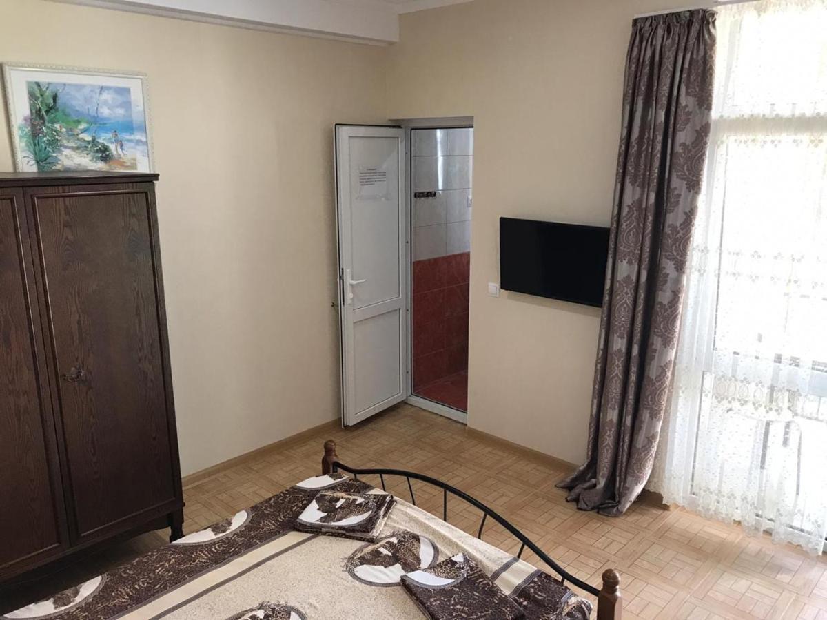 White House Hotel Gagra Ngoại thất bức ảnh